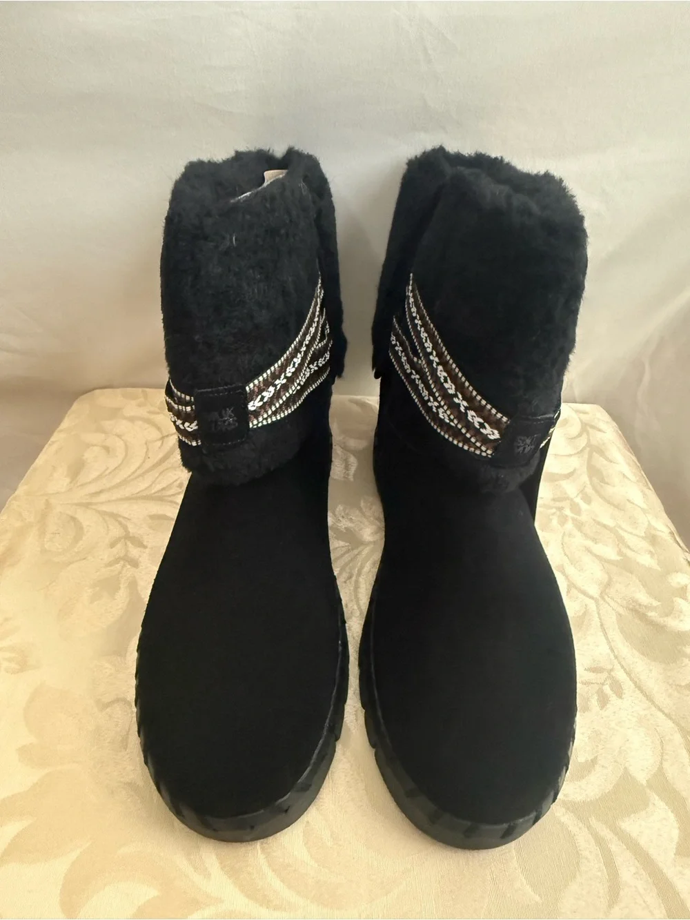 MUK LUKS Women’s Size 11 M Black Wool Blend Faux Fur Winter Boots New
